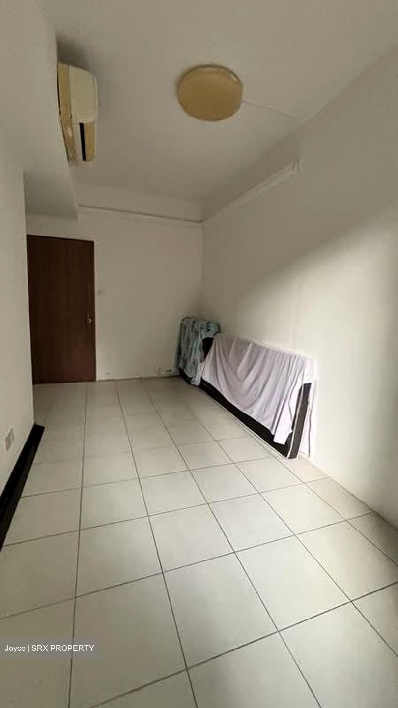 Cascadale (D16), Condominium #580419321
